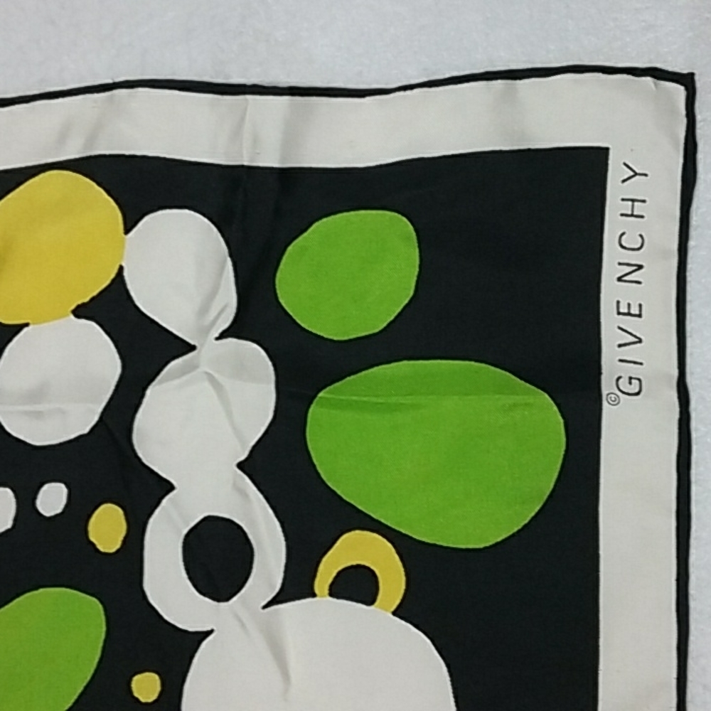 Givenchy Scarf - Picture 2 of 5